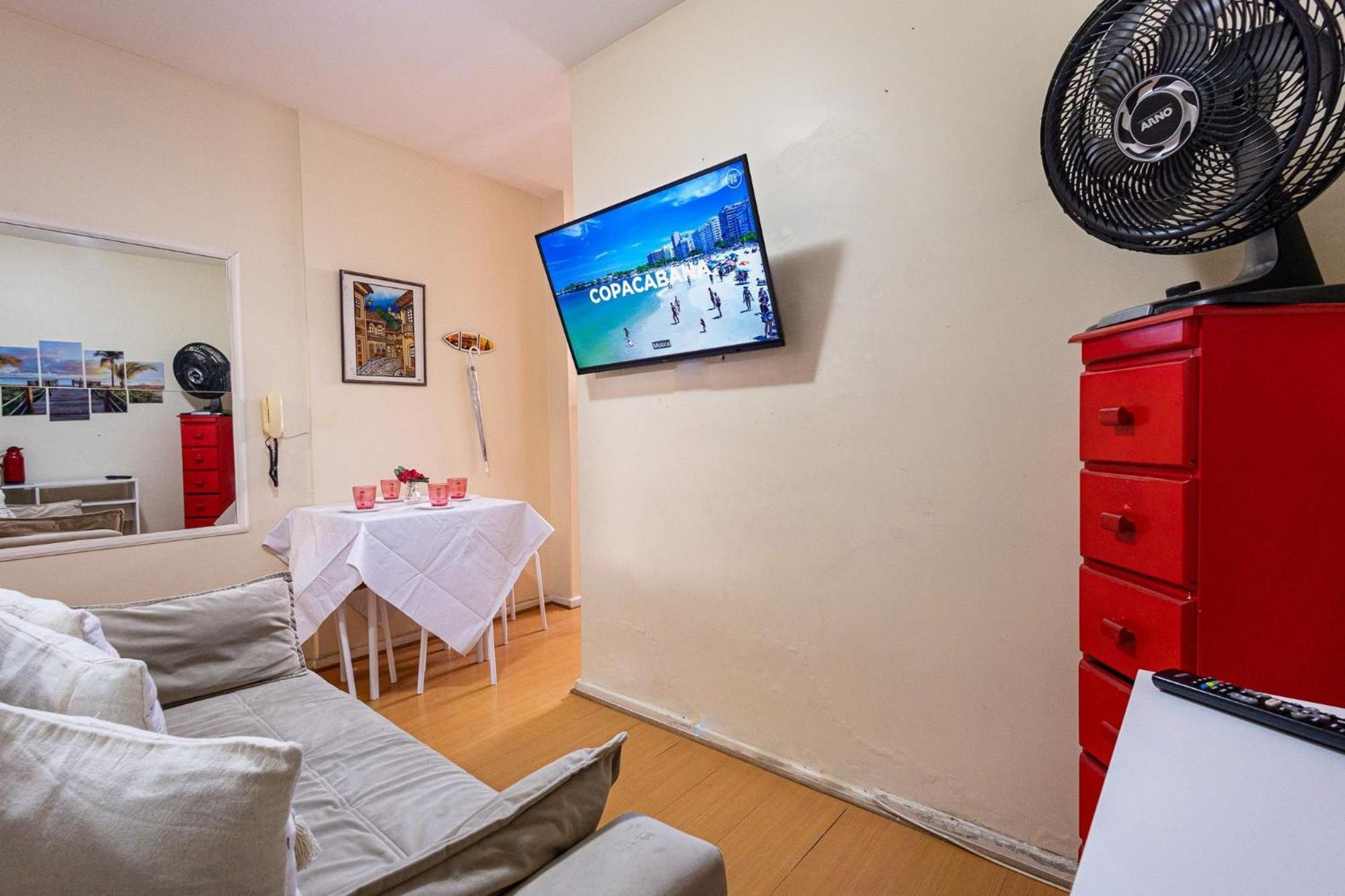 Apartamento Copacabana 200M Da Praia - Wifi Gratis - Cp5 Rio de Janeiro Bagian luar foto