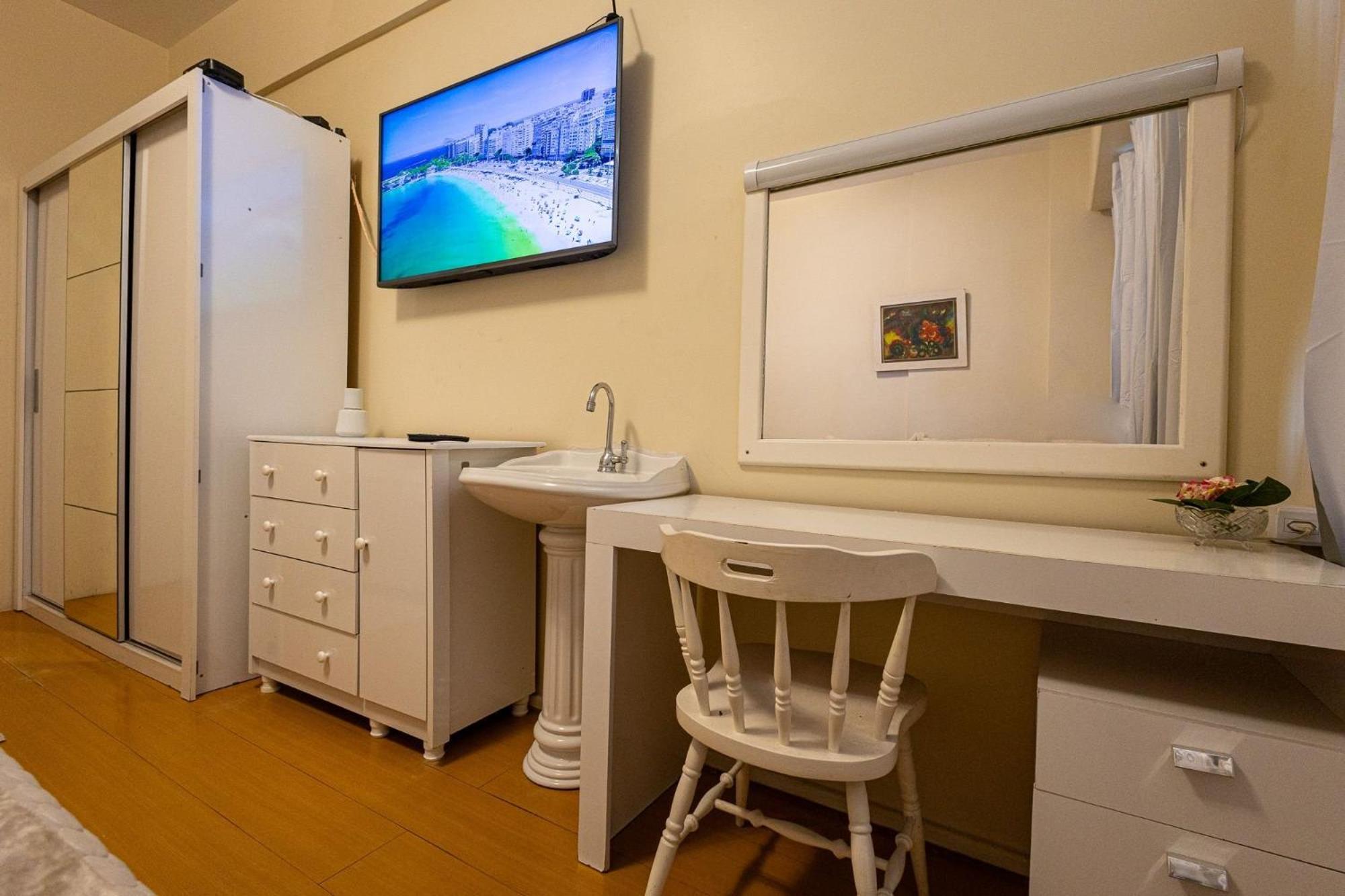 Apartamento Copacabana 200M Da Praia - Wifi Gratis - Cp5 Rio de Janeiro Bagian luar foto