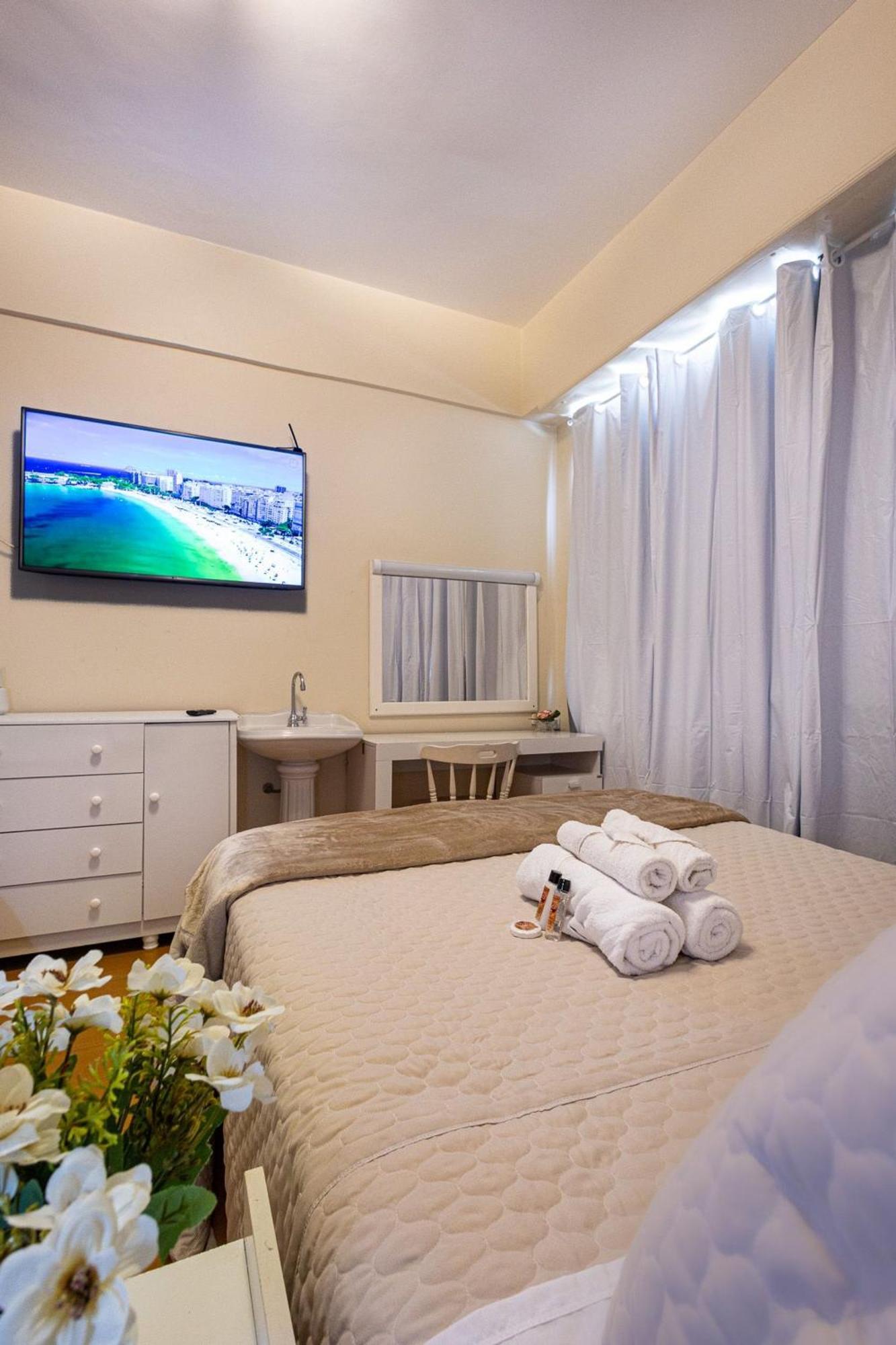 Apartamento Copacabana 200M Da Praia - Wifi Gratis - Cp5 Rio de Janeiro Bagian luar foto